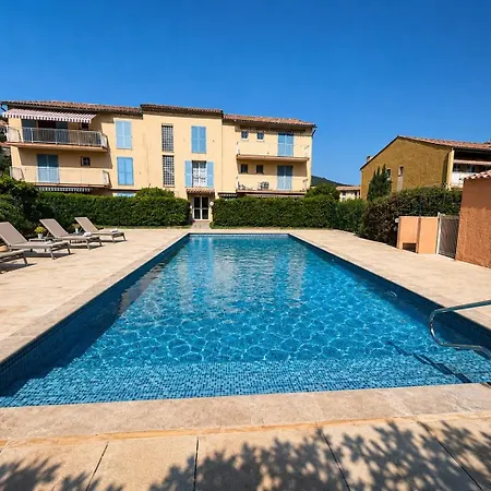 Casa Valmer, Piscine & Tennis Holiday home *